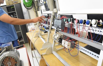 2697 K mechanik elektrotechnik - automatizačná technika
