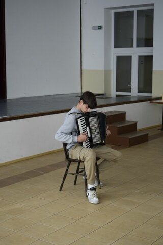 obr. 4