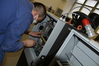 Oprava CNC stroja