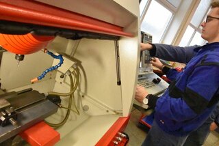 Mechanik nastavovač - CNC