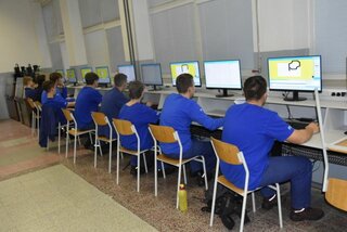 Mechanik nastavovač - programátor CNC strojov a robotizácia
