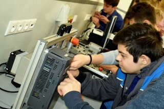 Mechanik elektrotechnik - automatizačná technika