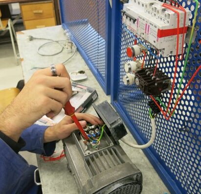Učebný odbor 2683 H 11 Elektromechanik – silnoprúdová technika