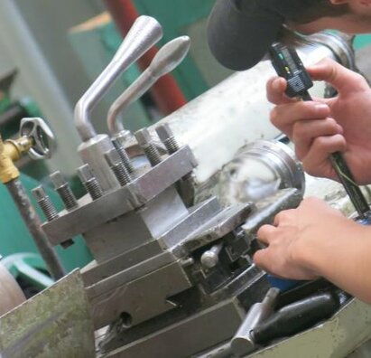 Učebný odbor 2466 H Mechanik opravár, stroje a zariadenia