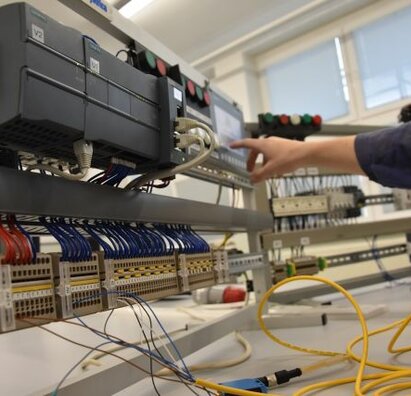 Študijný odbor 2697 K Mechanik elektrotechnik